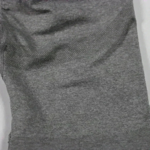 NWOT BUTT LIFT Bicycle Shorts Gray 5.5" Inseam Compression Flattering Women Sz S - Picture 7 of 9